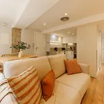 Bravissimo Calderers L'aliga, In The Barri Vell Apartment Girona