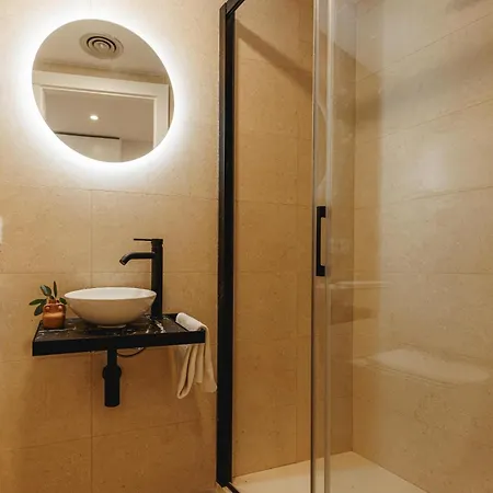 Bravissimo Calderers L'aliga, In The Barri Vell Girona