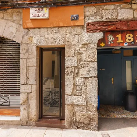 Bravissimo Calderers L'àliga, In The Barri Vell Apartamento