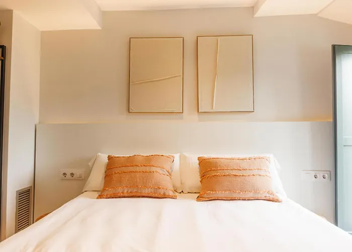 Bravissimo Calderers L'aliga, In The Barri Vell *