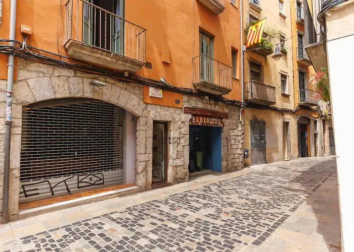 Bravissimo Calderers L'àliga, In The Barri Vell Apartamento